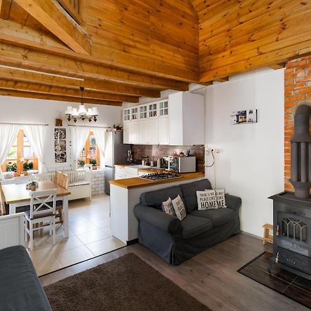 Hepehuta Haziko Apartment Háromhuta Екстериор снимка