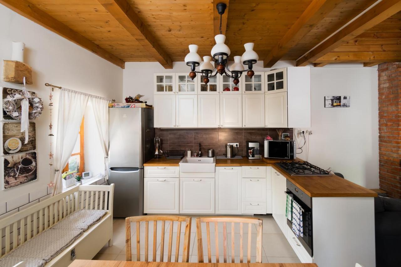 Hepehuta Haziko Apartment Háromhuta Екстериор снимка