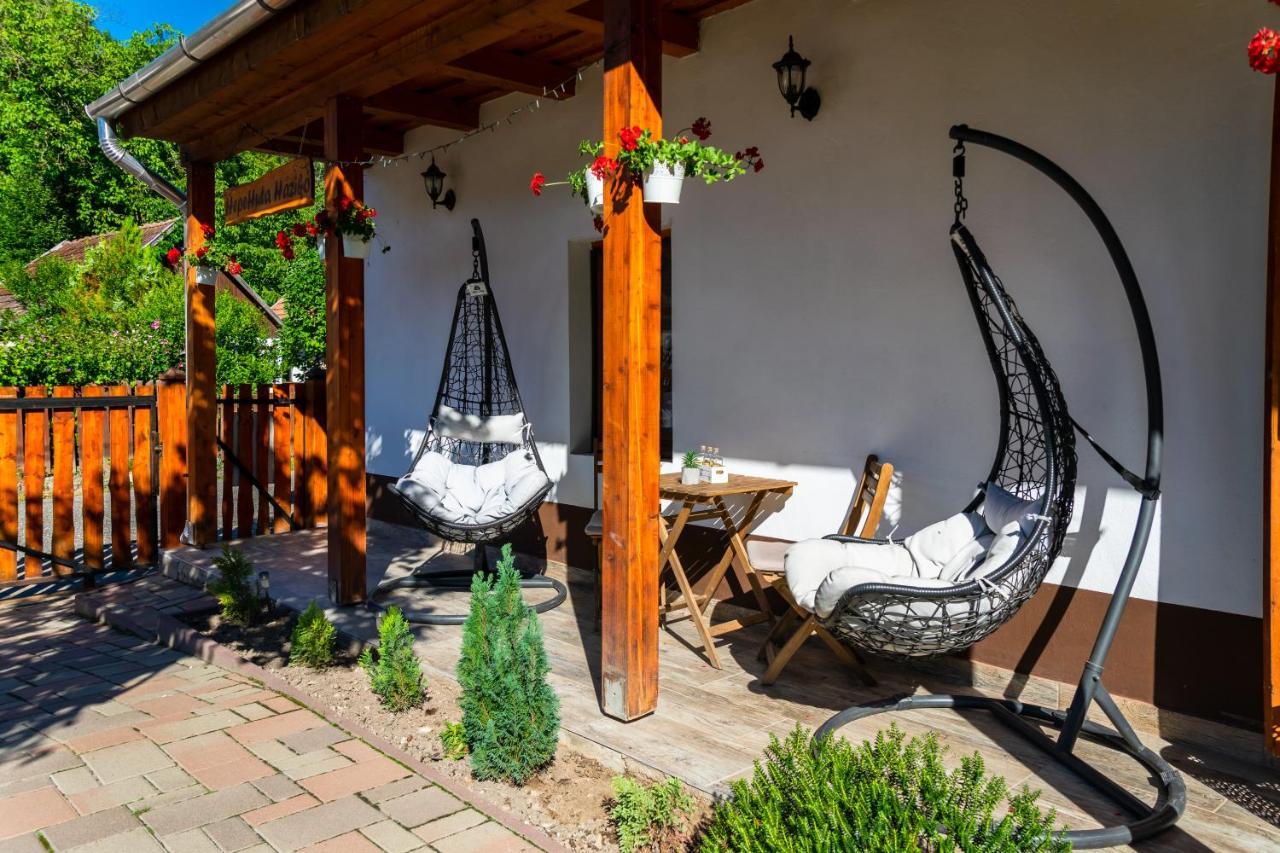 Hepehuta Haziko Apartment Háromhuta Екстериор снимка