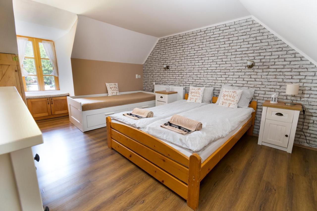Hepehuta Haziko Apartment Háromhuta Екстериор снимка