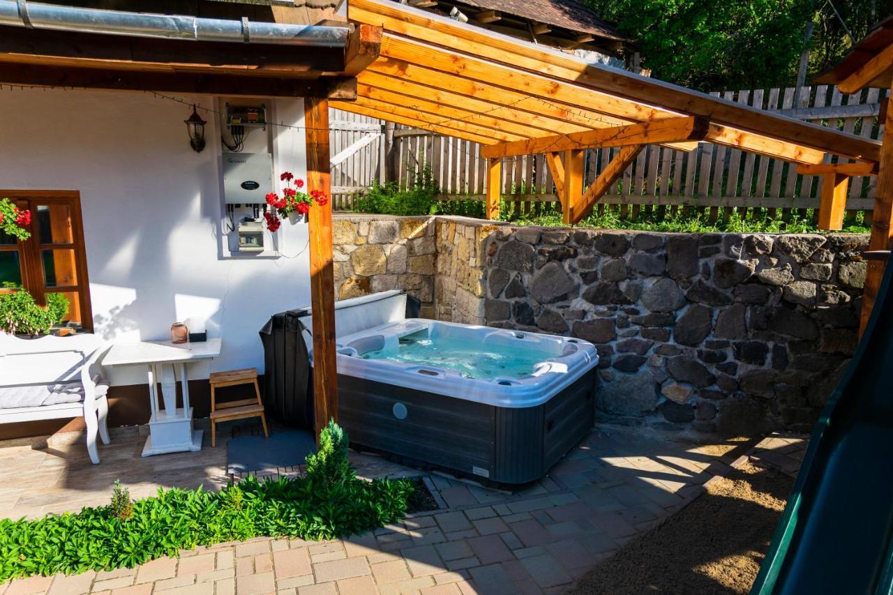 Hepehuta Haziko Apartment Háromhuta Екстериор снимка